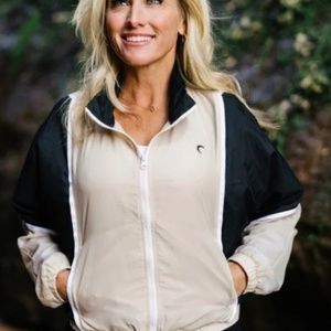 NEW WITH TAGS Tan & Black Jacket